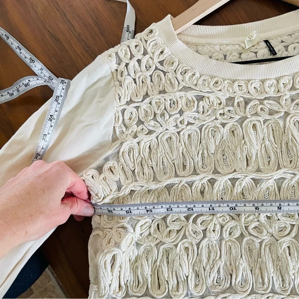 Anthropoliogie Cream Texture Pullover Top